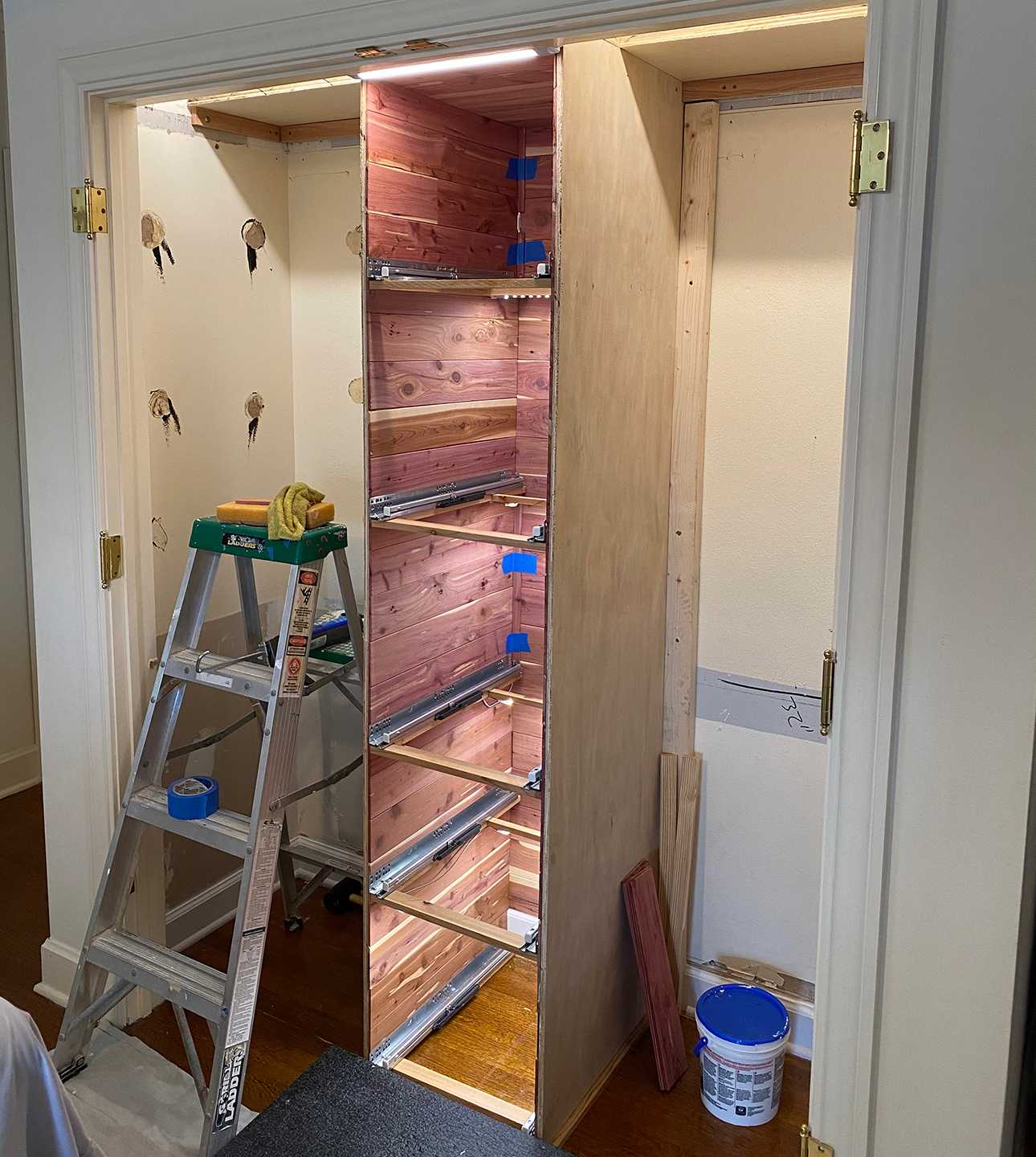 closet-renovation-process-09