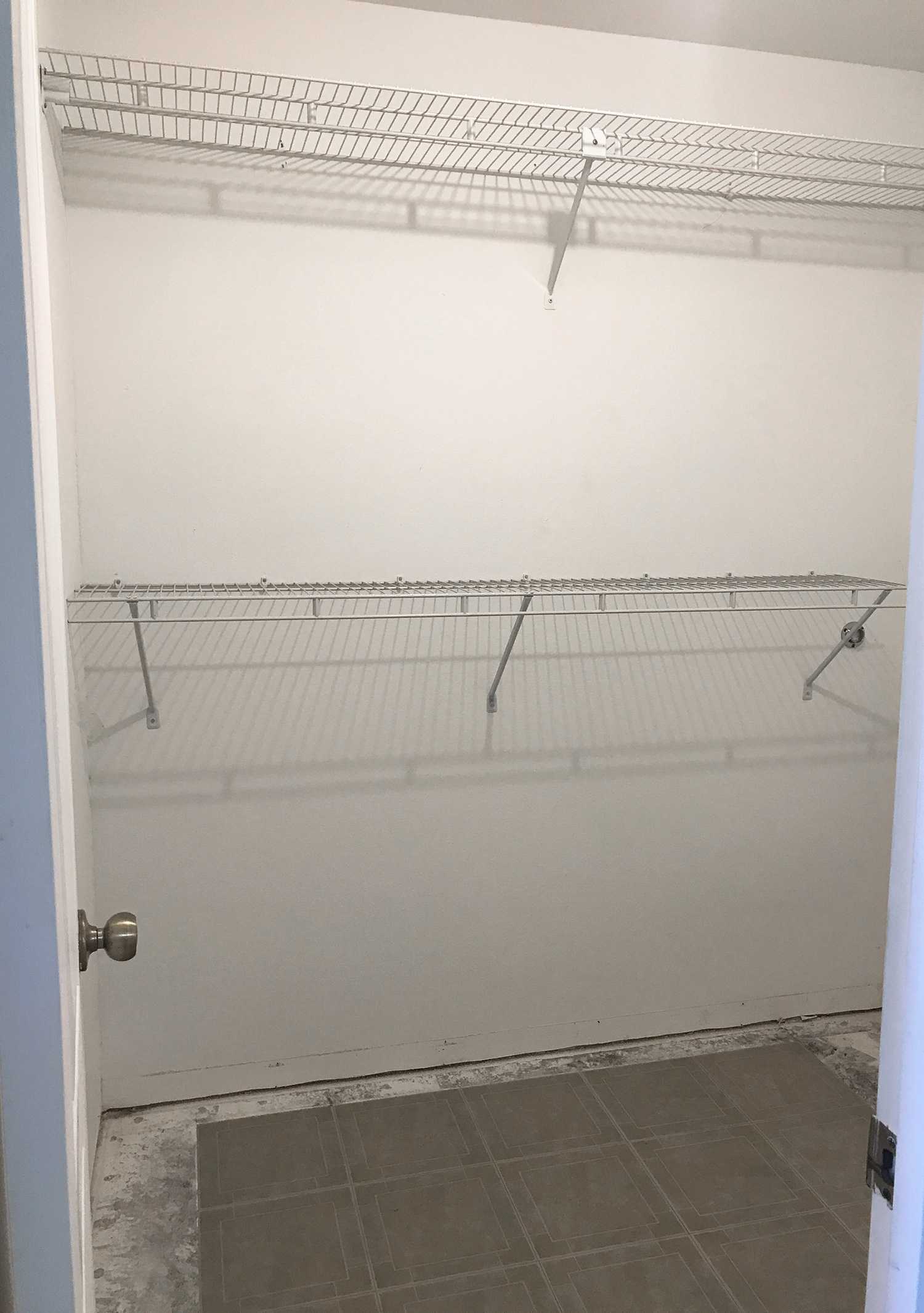walk-in-closet-renovation-01